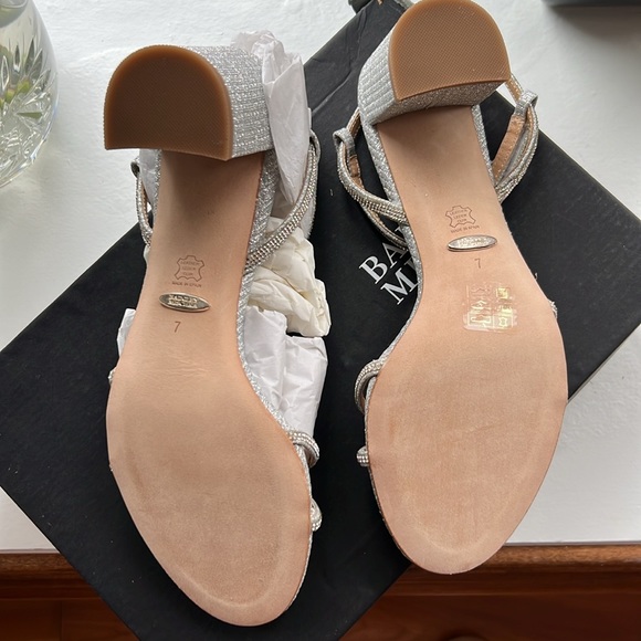 Badgley Mischka Ultima Block Heels - Picture 6 of 15